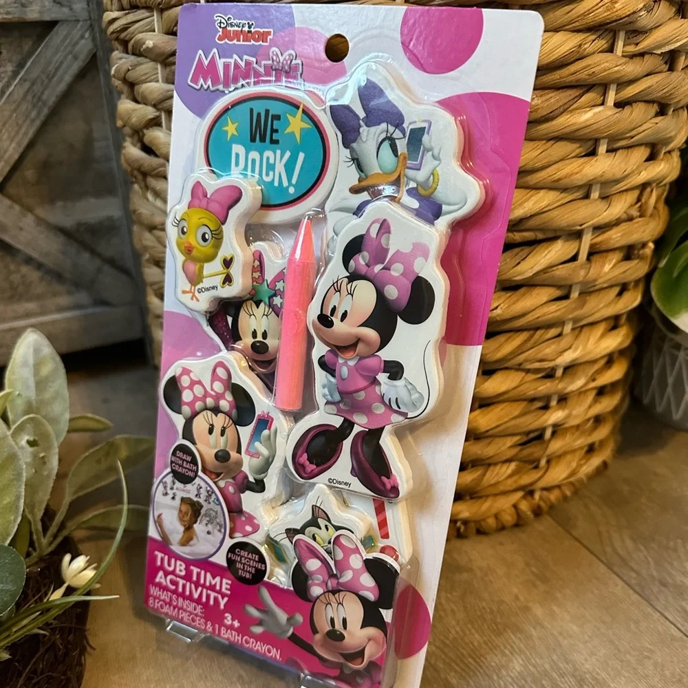New Disney Minnie Mouse Bath Toys Crayon & Foam Friends Tub Time Activity Set